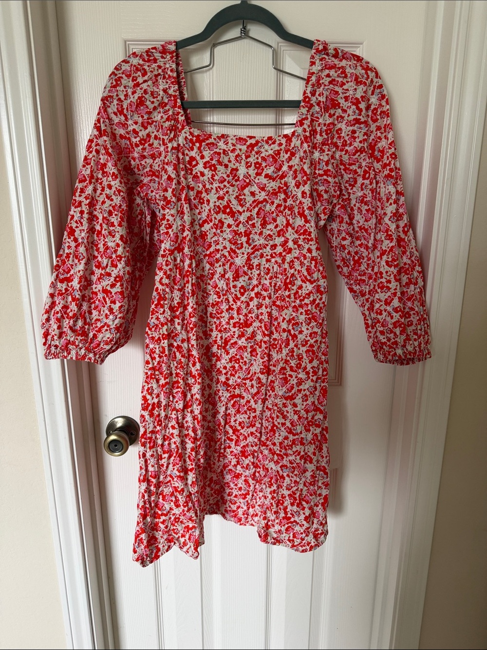 Vero Moda Red and White Floral Mini Dress